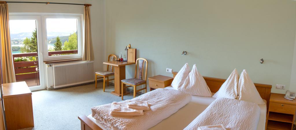 Gruner Heinrich - Bett&Fruhstuck Oberaichwald  Bilik gambar